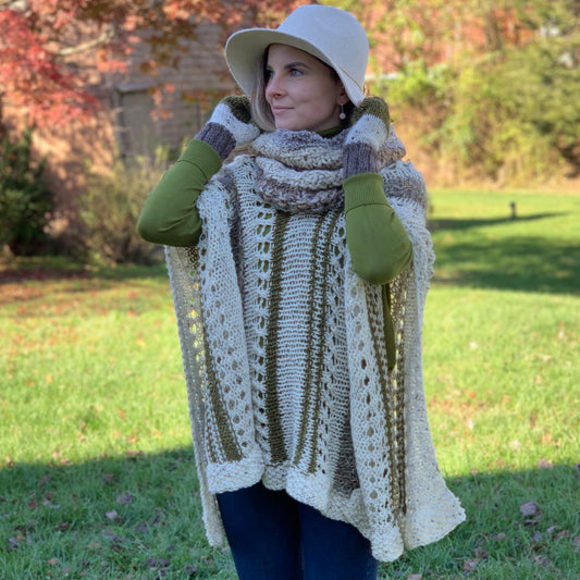 Poncho Hand Knit in Ivory Tweed & Green